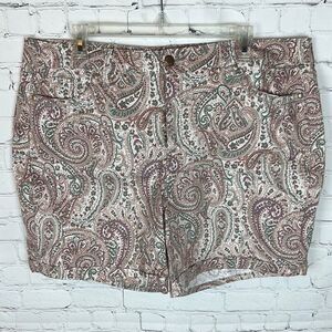 Bandolino Amy Short Paisley Size 16